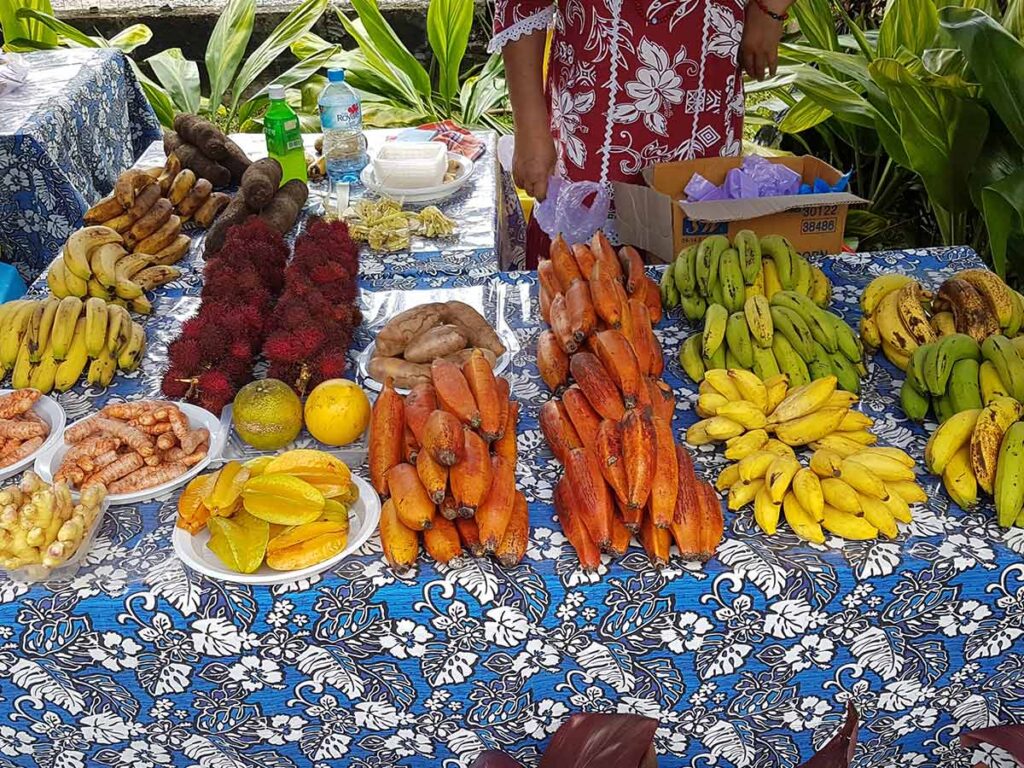 Fruits tropicaux délicieux que l'on trouve en Polynésie