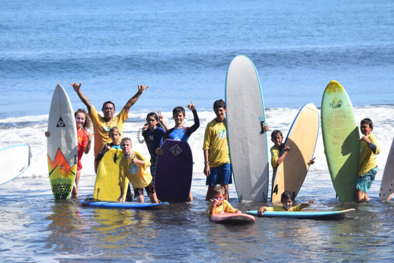 Stage de surf à Tahiti