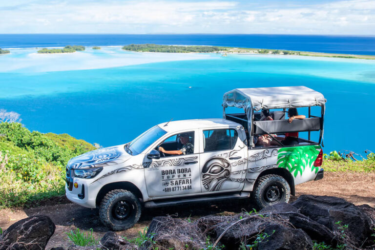 Excursion guidée en 4×4 à Bora Bora